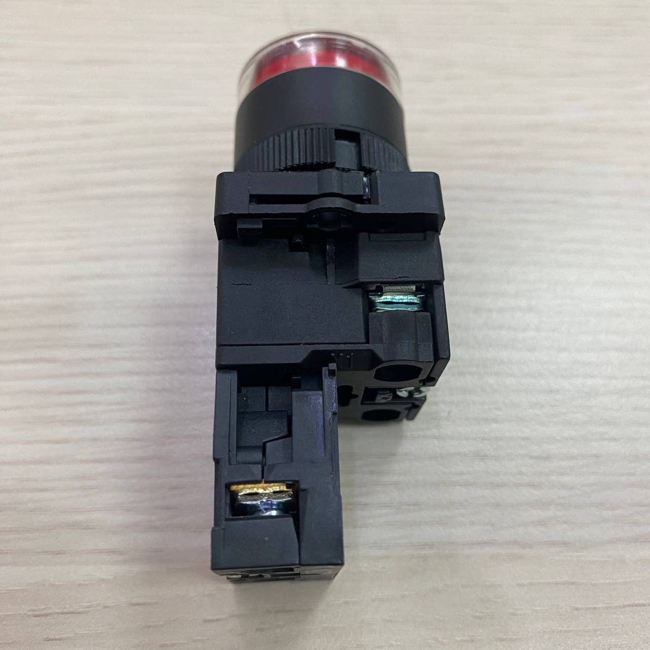 Nút nhấn Chint có đèn màu đỏ NP2-EW3462 230V LED